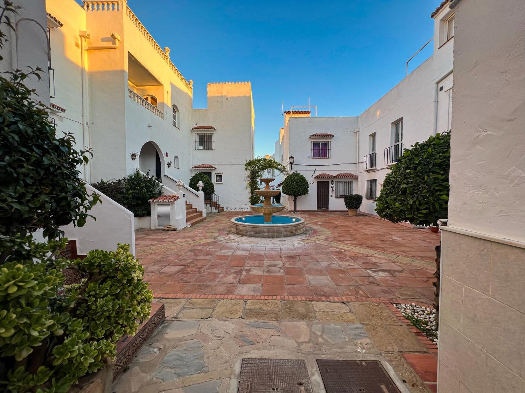 Townhouse In Monte Vinas - Manilva Villa Buitenkant foto